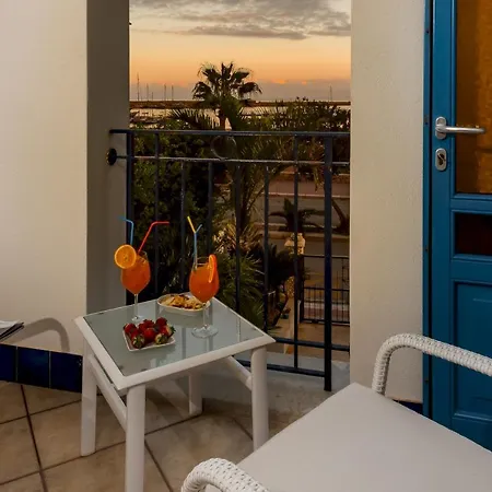 Ristorante Mediterraneo Faro ホテル サン・ヴィート・ロ・カーポ