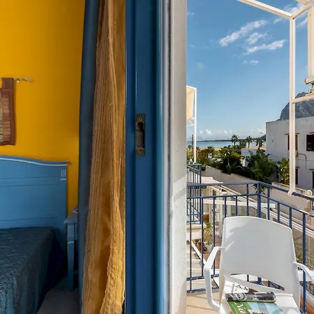 ホテル Ristorante Mediterraneo Faro 3*