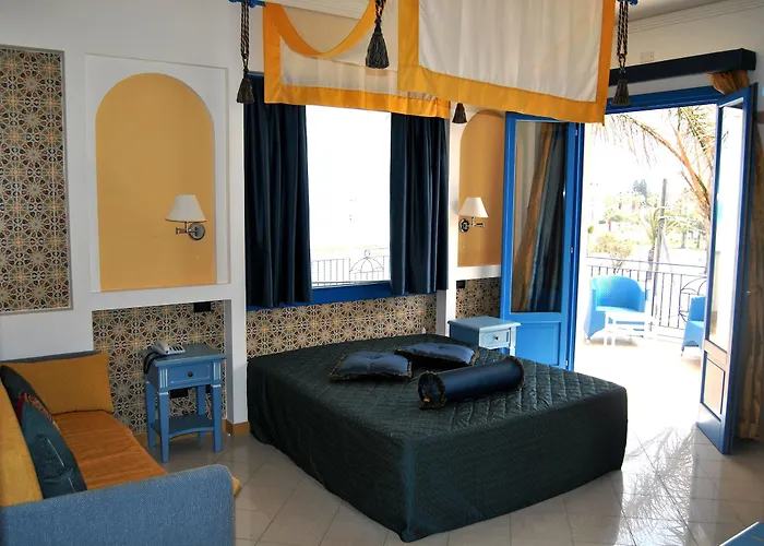 Hotel Ristorante Mediterraneo Faro 3*